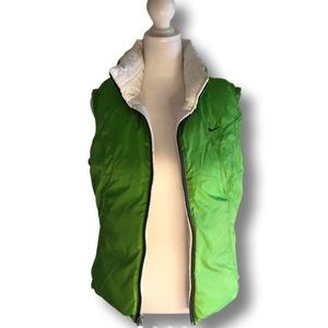 Nike reversible puffer vest size Small